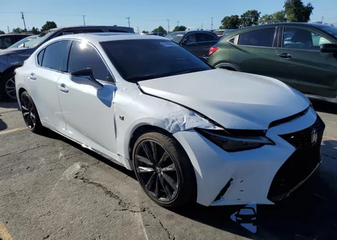 2024 Lexus Is 350 F Sport Design z USA, uszkodzony, nr VIN JTHBZ1B22R5074053